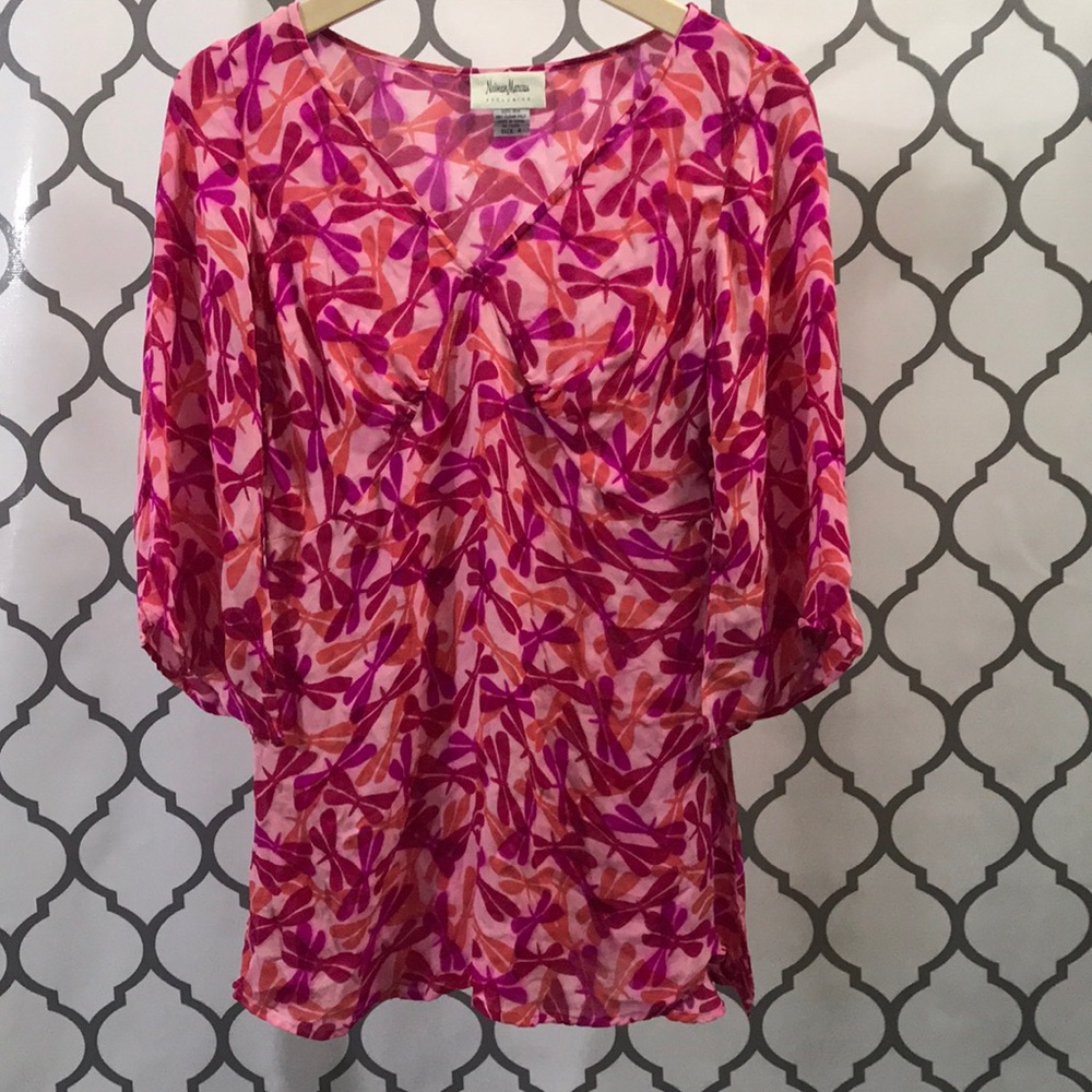 Neiman Marcus 100% SILK Beautiful Dragonfly Top